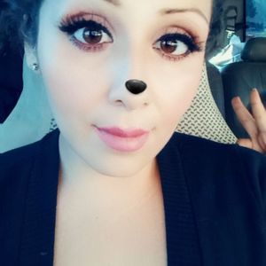 Meet your Posher, Liz